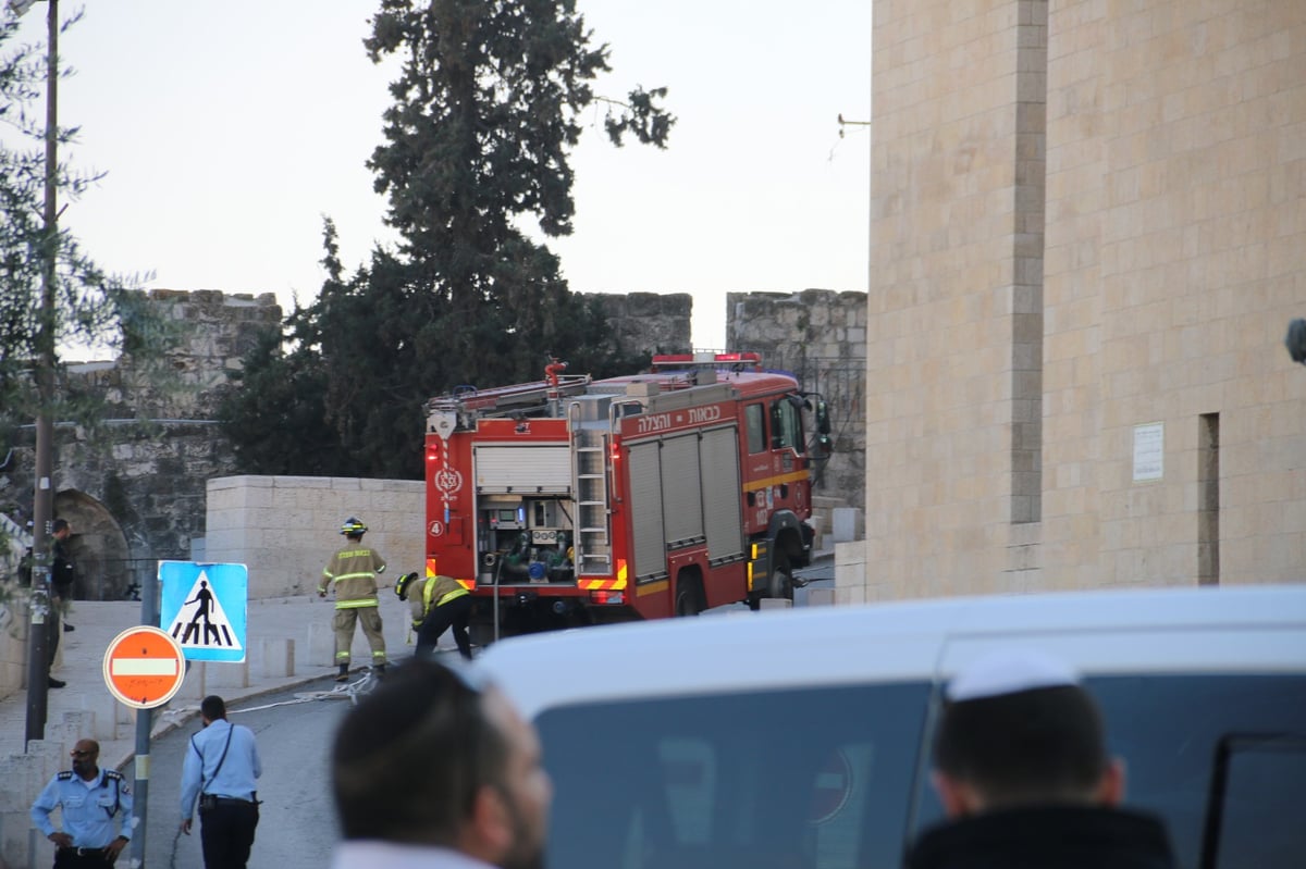 ירושלים: שריפה פרצה בישיבת 'פורת יוסף' בעיר העתיקה