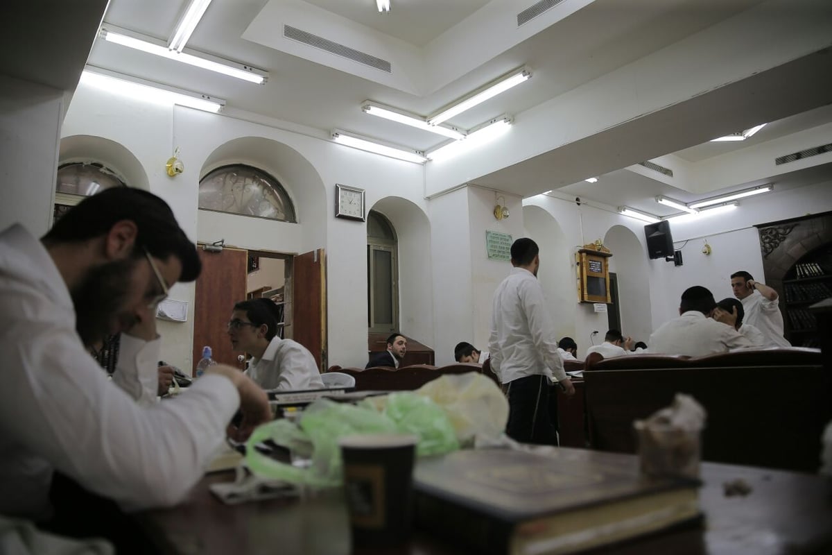 בישיבת רש"י אין "בין הזמנים" • צפו בתיעוד