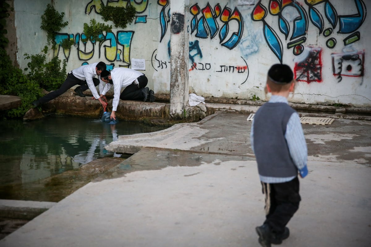 שאיבת 'מים שלנו' במעיין עין כובס • גלריה