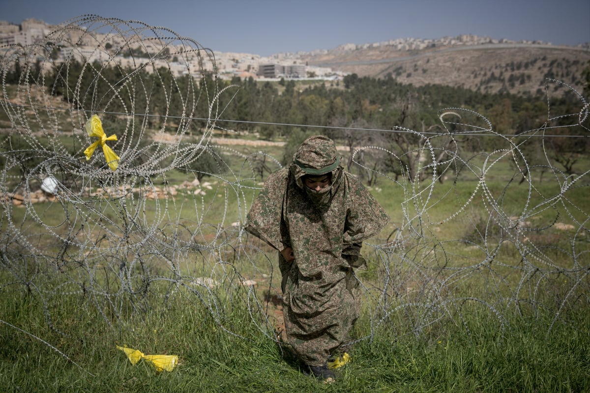 "פלסטיני" חדר לישראל ונלכד • צפו בתיעוד