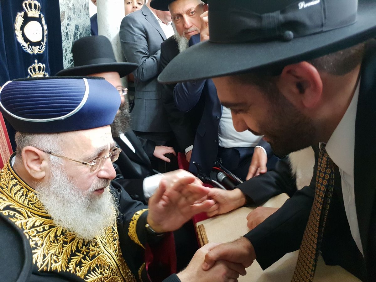 תיעוד: 'הקבלת פני רבו' לרב הראשי הגר"י יוסף