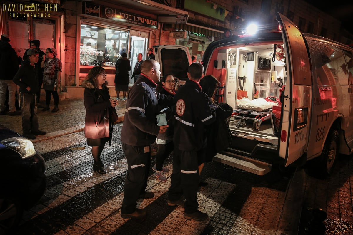 חנות התכשיטים בצפת נשדדה בתוך דקה • צפו