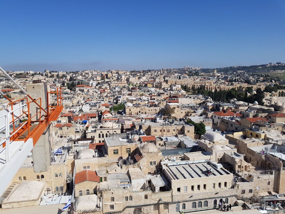 ברכת כהנים בכותל המערבי: תיעוד מרהיב מהמנוף