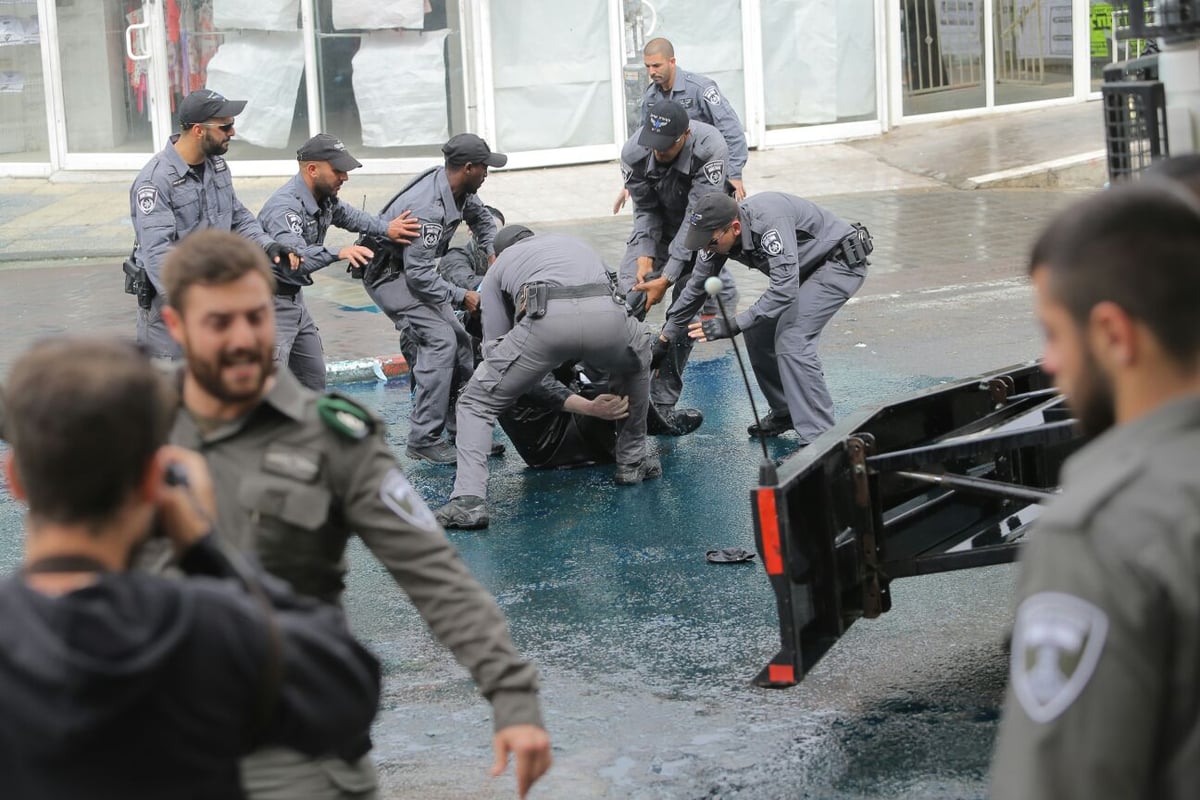 נתיחת התינוק: הפגנות סוערות בירושלים