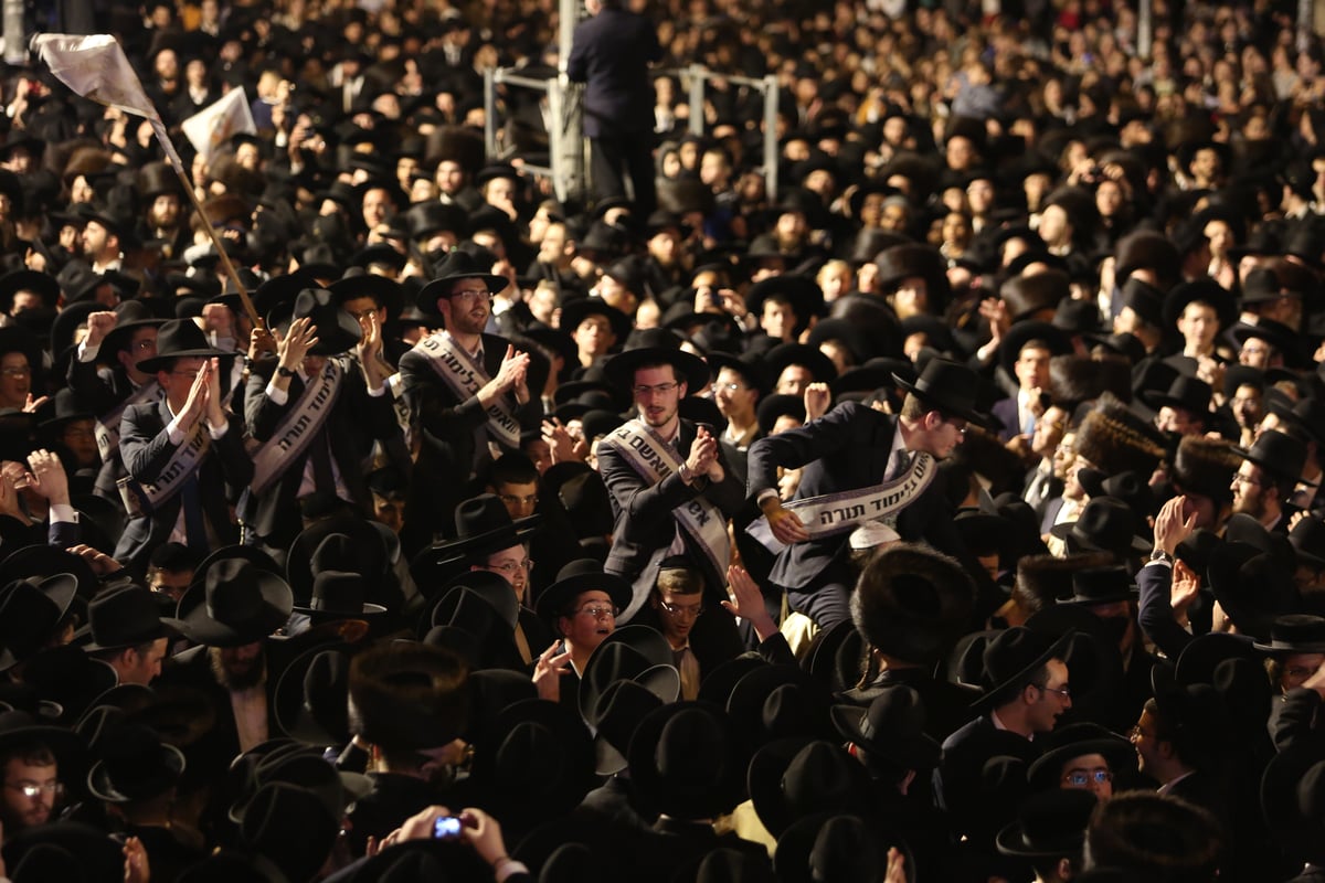 עצרת "הפלג הירושלמי": שני הרבנים סומנו כמנהיגים