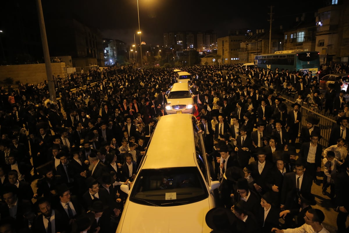 עצרת "הפלג הירושלמי": שני הרבנים סומנו כמנהיגים