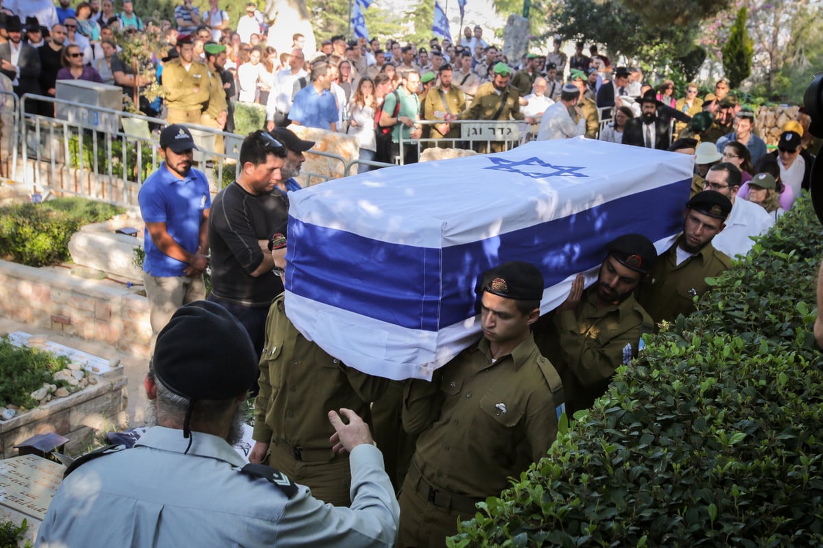 סמל אליהו דרורי הובא למנוחות: "מת על קידוש השם"