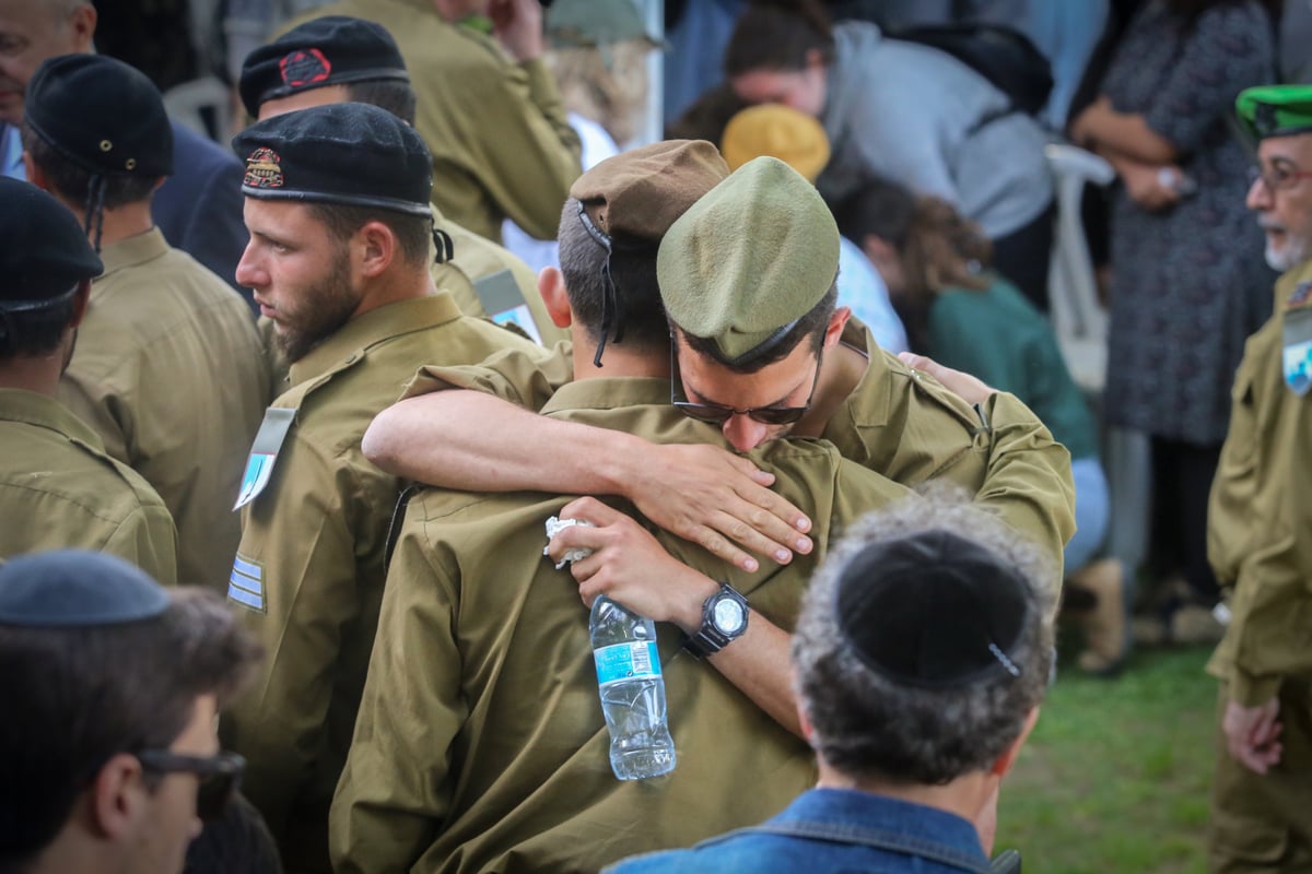 סמל אליהו דרורי הובא למנוחות: "מת על קידוש השם"