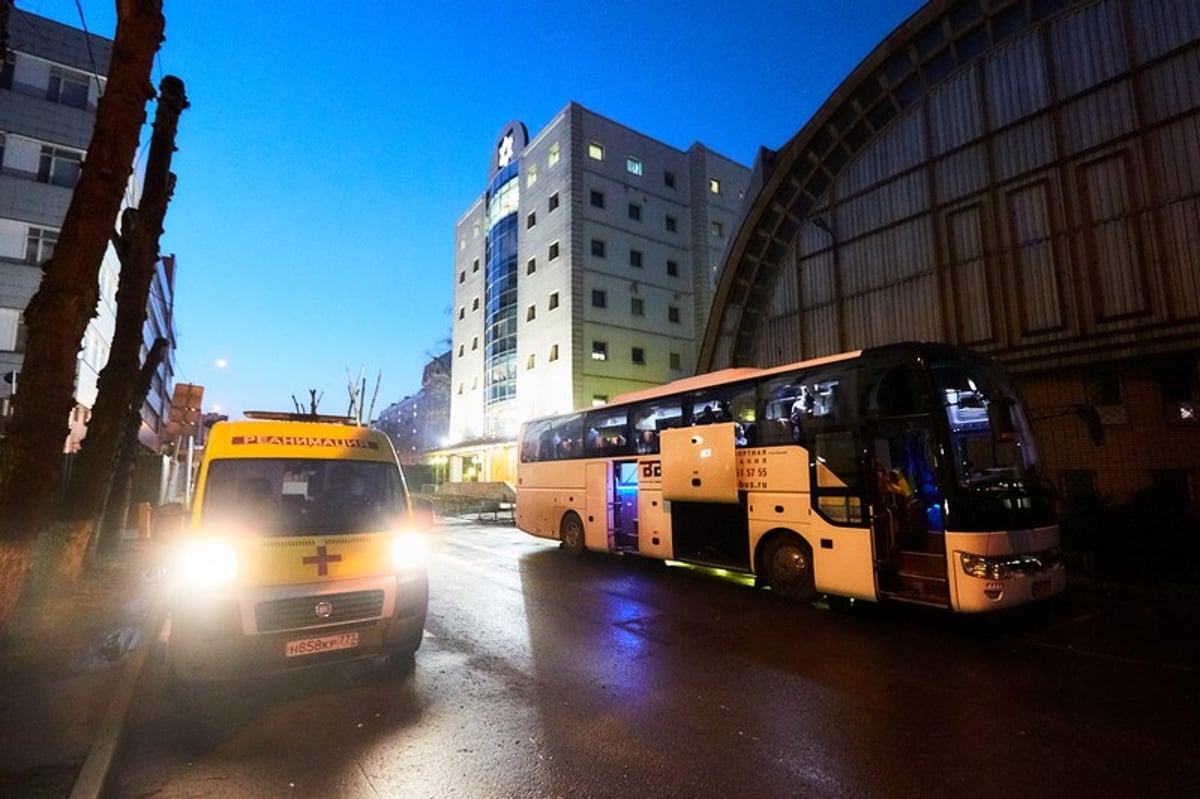 מאות השתטחו בציון הצ"צ והמהר"ש • גלריה