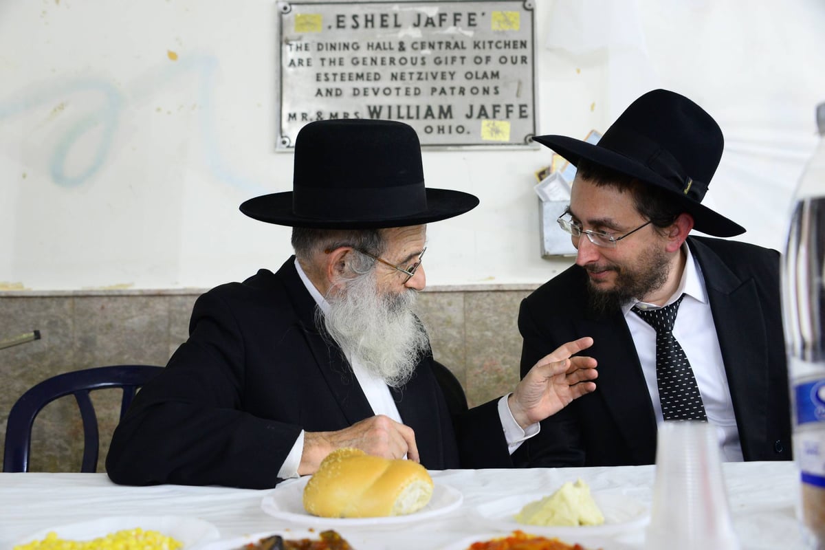 במעמד ראשי הישיבה: סיום מסכת בפוניבז'