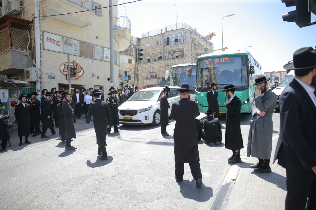 בגלל מעצר הנערה: הפגנות בבית שמש ובירושלים