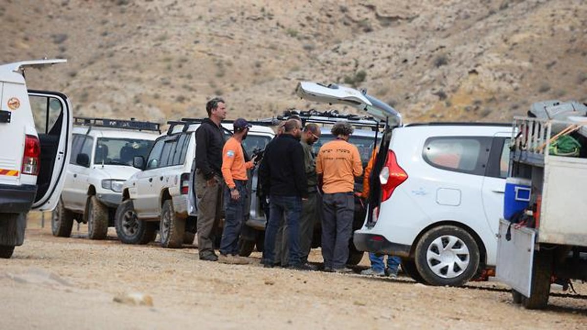 נער נסחף בנחל ונהרג; עשרות ילדים חולצו מהשיטפונות