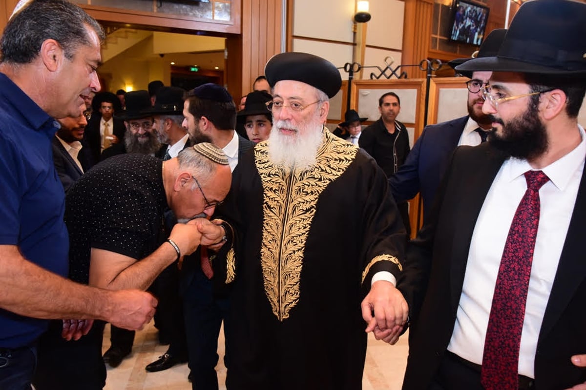 סימני השלום: רבני ובכירי ש"ס בשמחת אלקסלסי