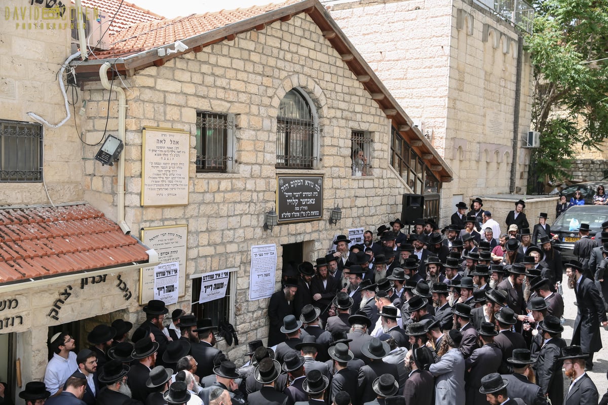 דרעי ספד בבכי: "מרן אהב אותך; לא נשכח אותך לעולם!"