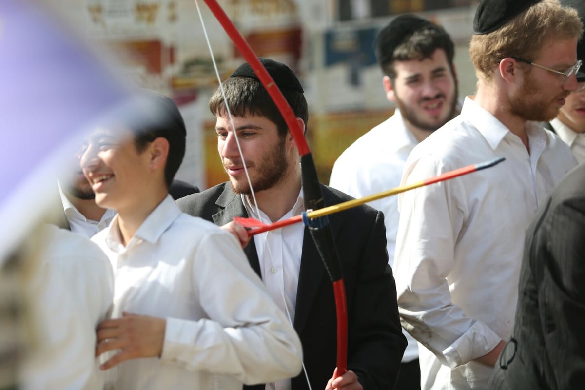 מנהג "חץ וקשת" למהדרין במירון • גלריה