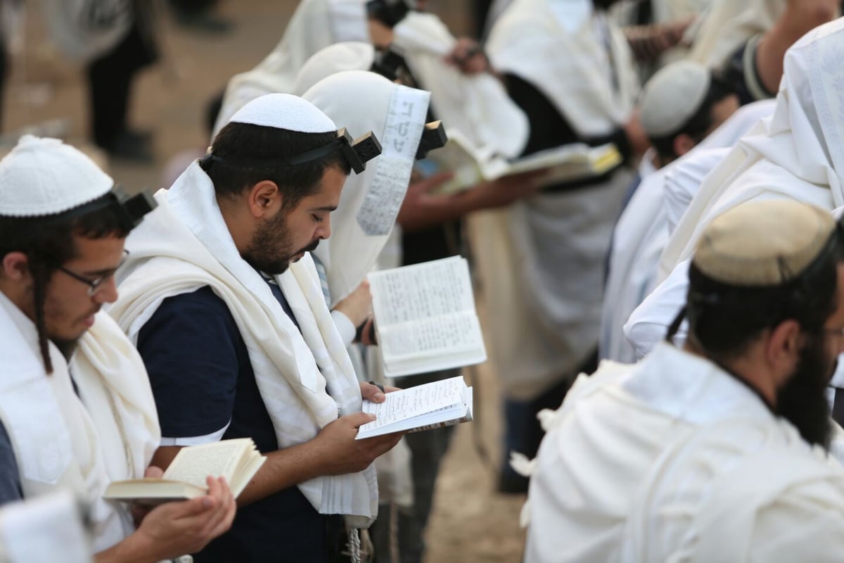 לאחר לילה של ריקודים: ה'שחרית' של ל"ג בעומר במירון