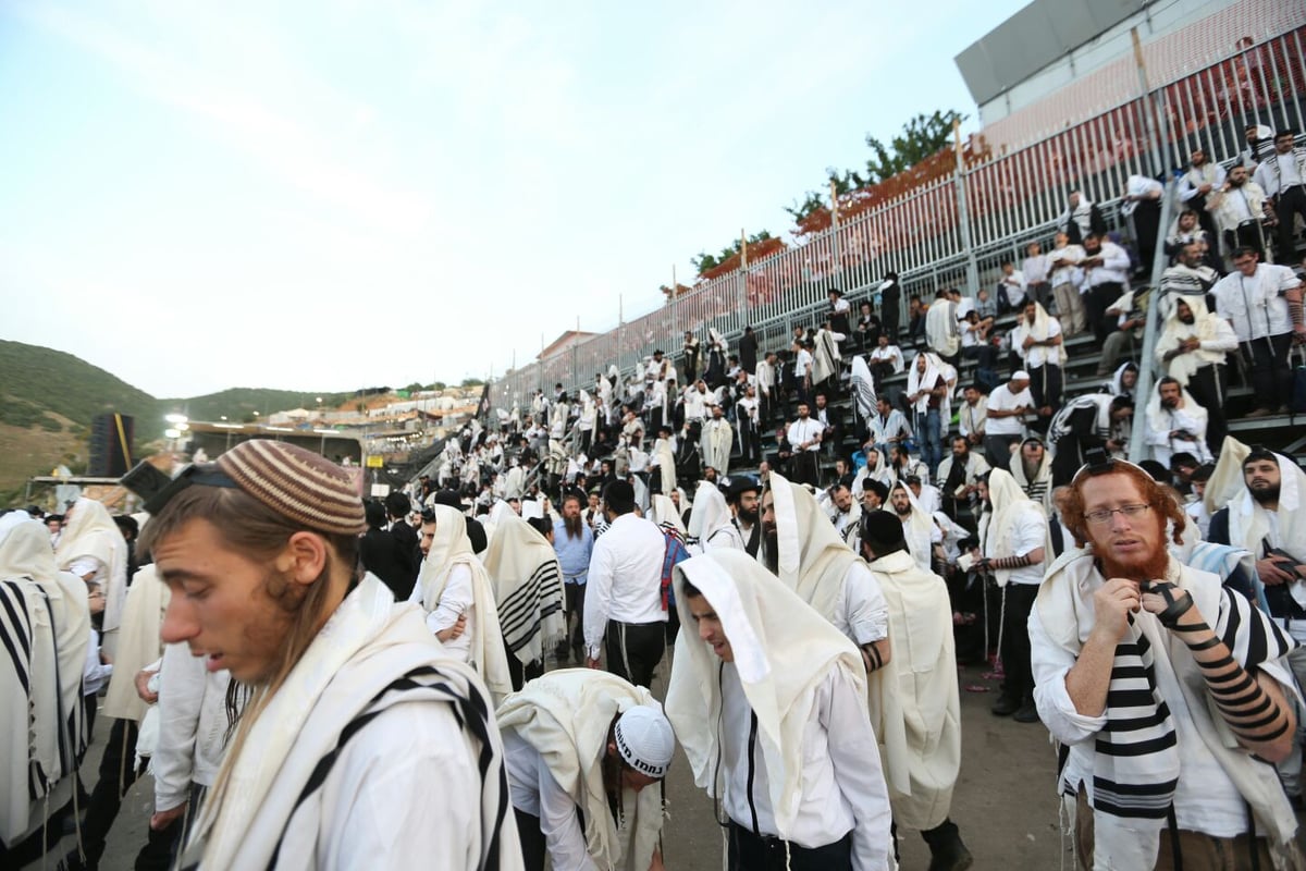 לאחר לילה של ריקודים: ה'שחרית' של ל"ג בעומר במירון