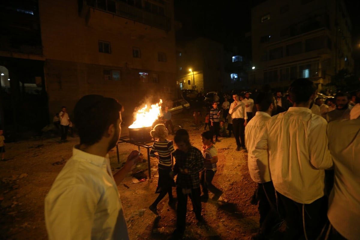 גלריה: המדורה של תלמידי ישיבת רש"י