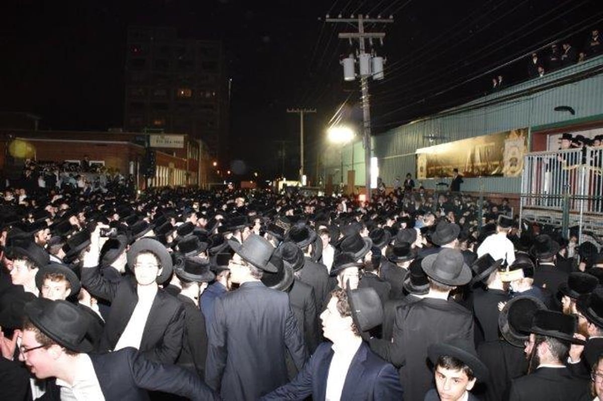 מסע הקודש של האדמו"ר מבעלזא • תיעוד