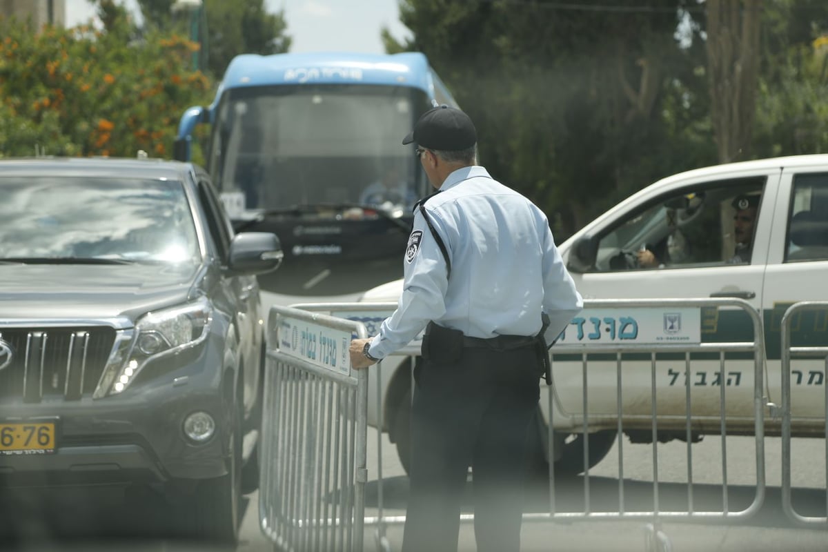 פתיחת שגרירות ארה"ב • אלו הסדרי התנועה