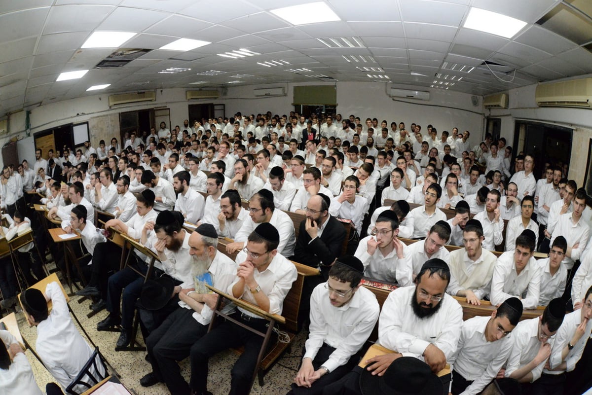 מתן תורה: ראש הישיבה במסע חיזוק בהיכלי התורה • תיעוד