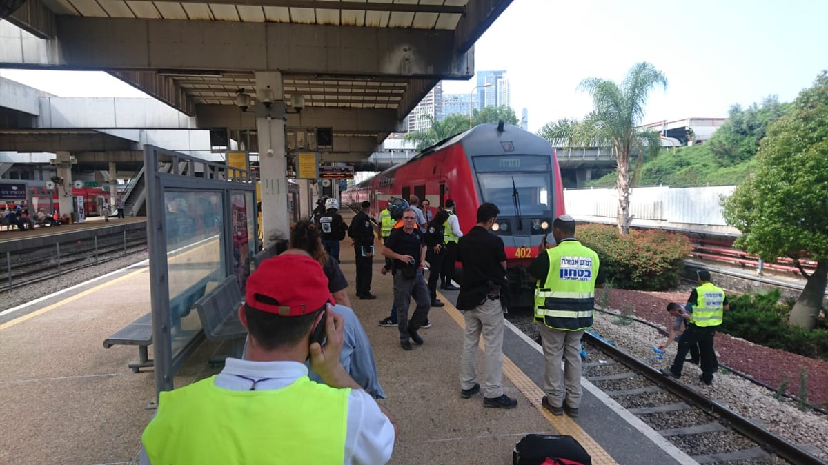 ירד למסילה ונפצע מרכבת באורח קשה