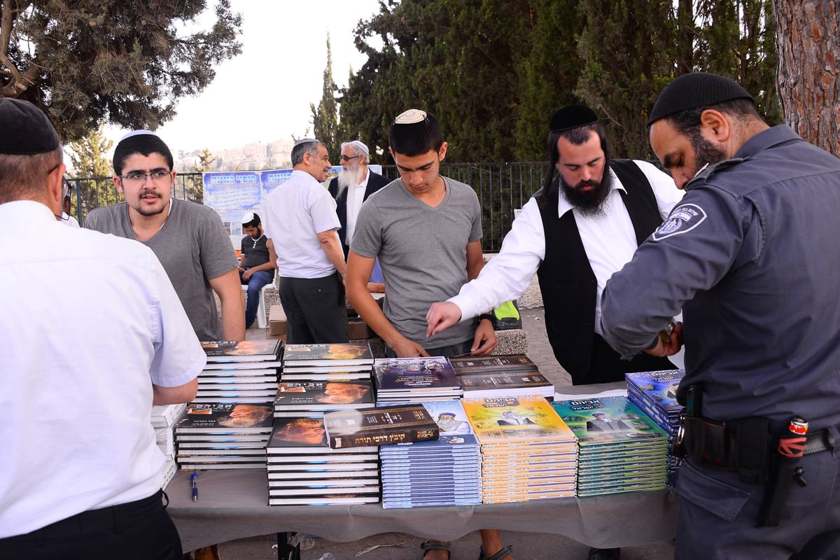 גלריה: הילולת מרן הרב מרדכי אליהו זצוק"ל