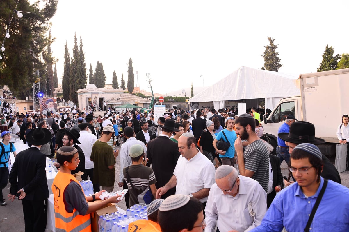 גלריה: הילולת מרן הרב מרדכי אליהו זצוק"ל