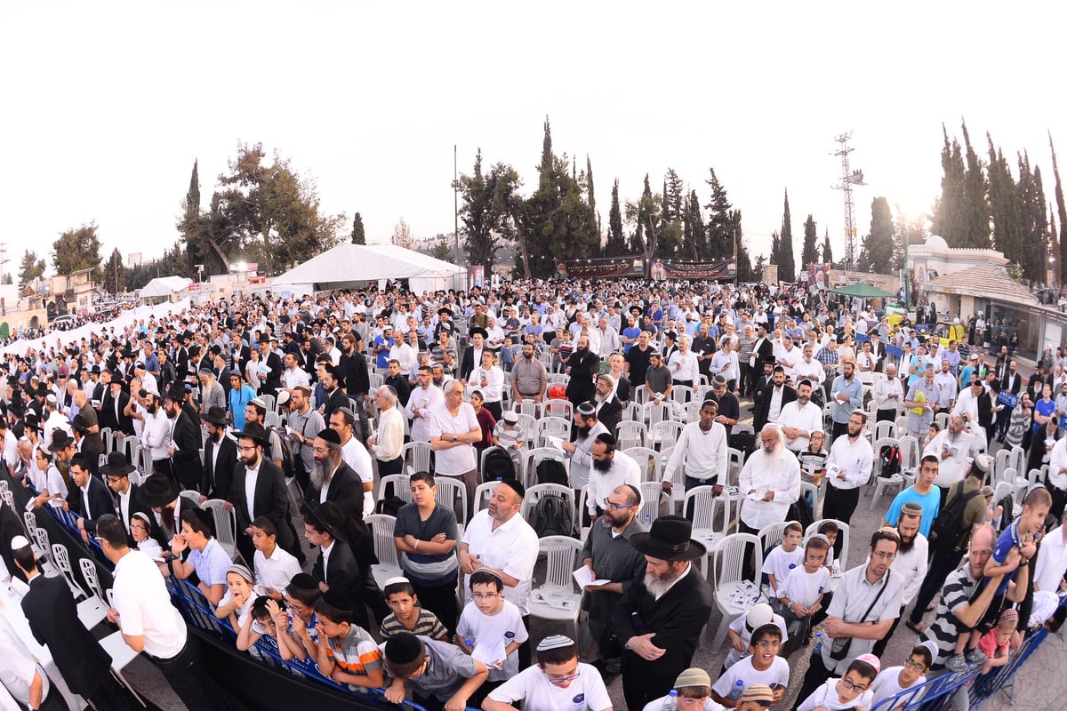 גלריה: הילולת מרן הרב מרדכי אליהו זצוק"ל