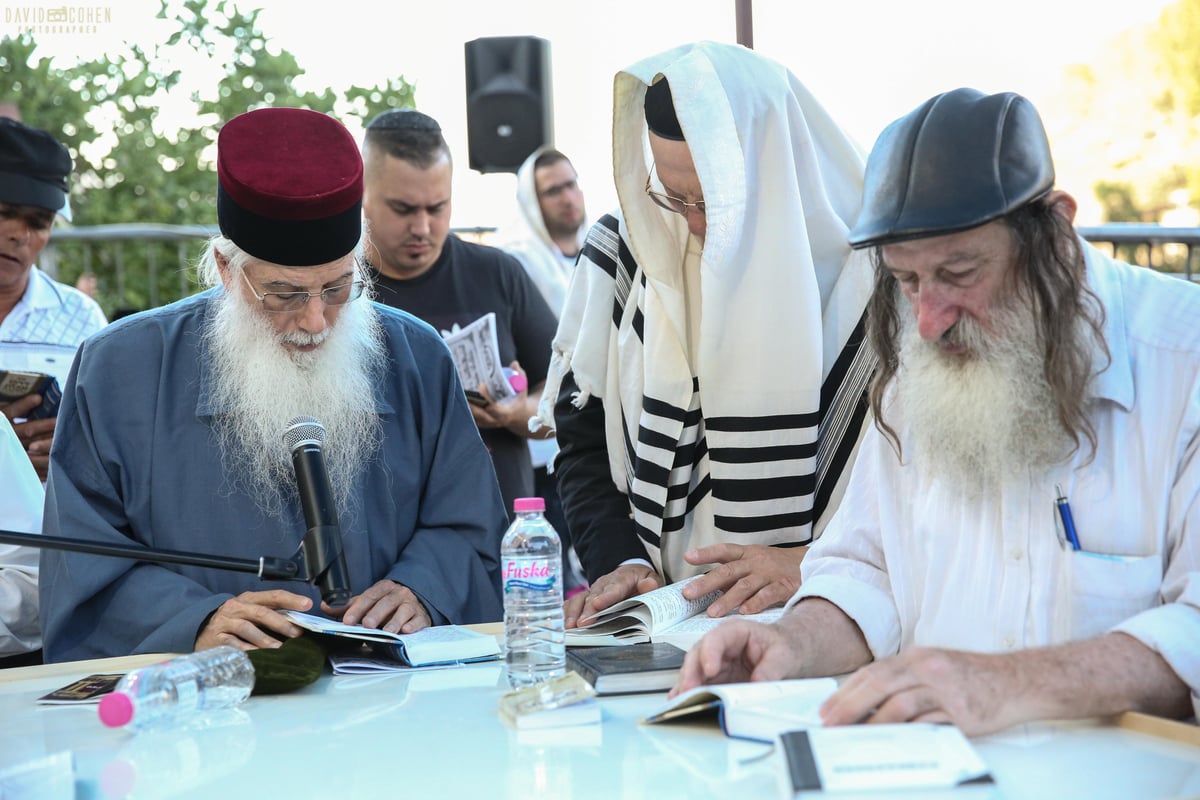 הילולת רבי יונתן בן עוזיאל בעמוקה • צפו