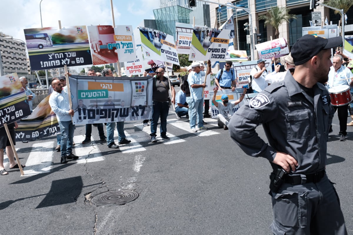 נהגי האוטובוסים הפגינו על האלימות נגדם