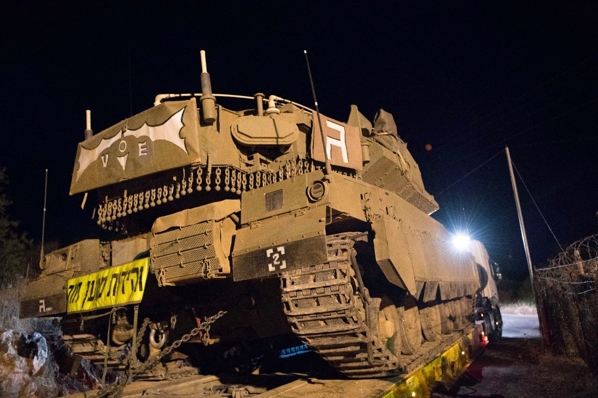 צה"ל מתגבר כוחות שיריון וארטילריה בגולן • צפו