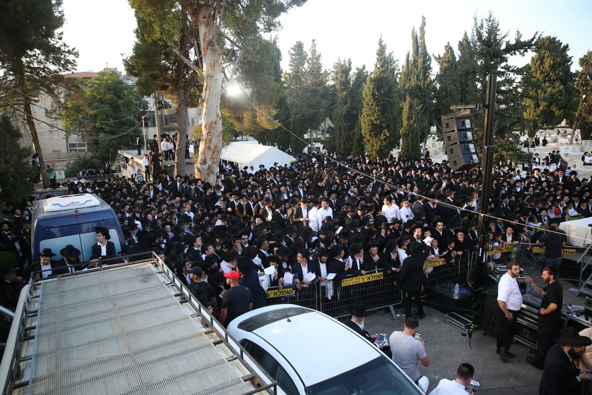 בציון מרן זצוק"ל: עצרת הרבנים הספרדים נגד מתווה הגיוס