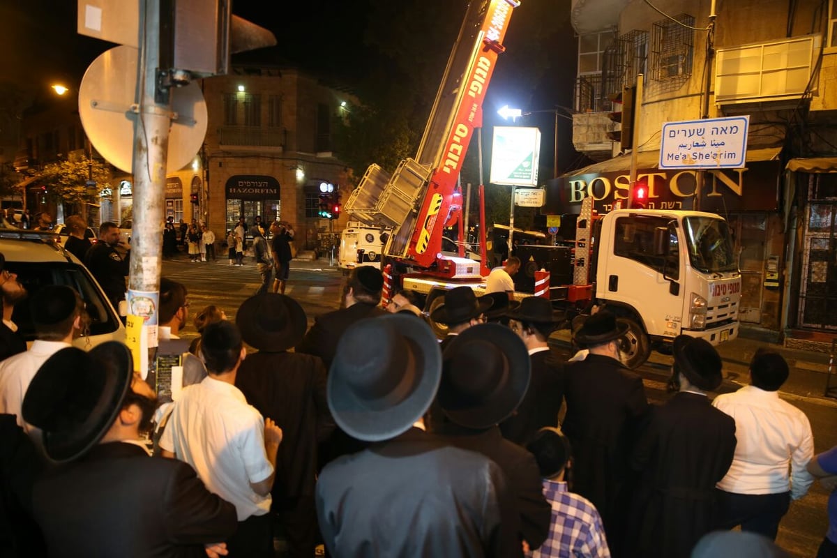 תושב מאה שערים משחזר: "זה היה מפחיד, חשבתי שמת"