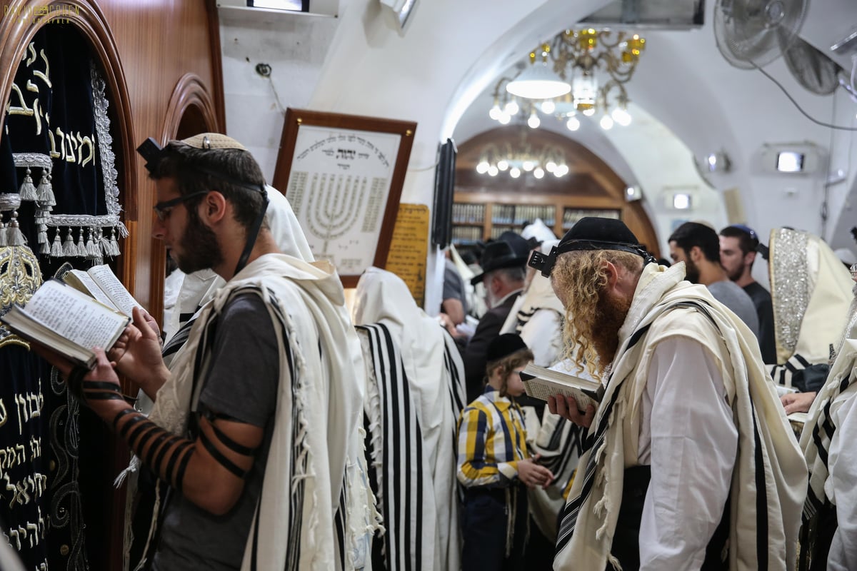 תיעוד מסכם • תשעה באב בצפת ובמירון