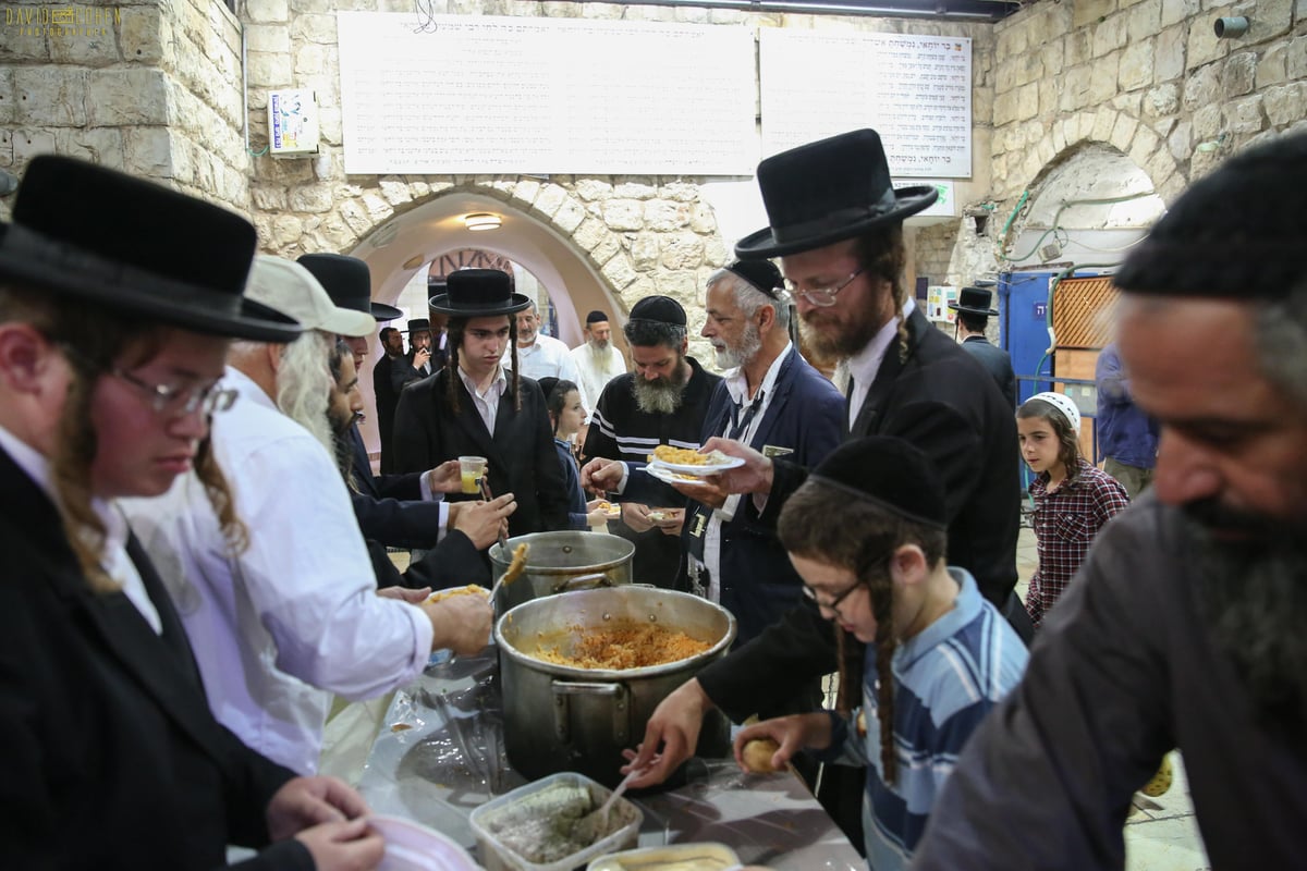 תיעוד מסכם • תשעה באב בצפת ובמירון