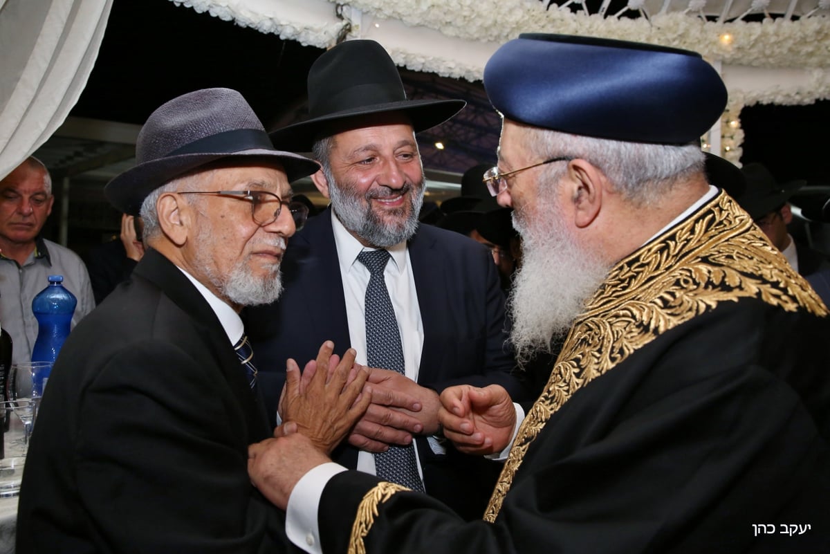 גלריה: חתונת נכד הראשון לציון הגר"ש עמאר