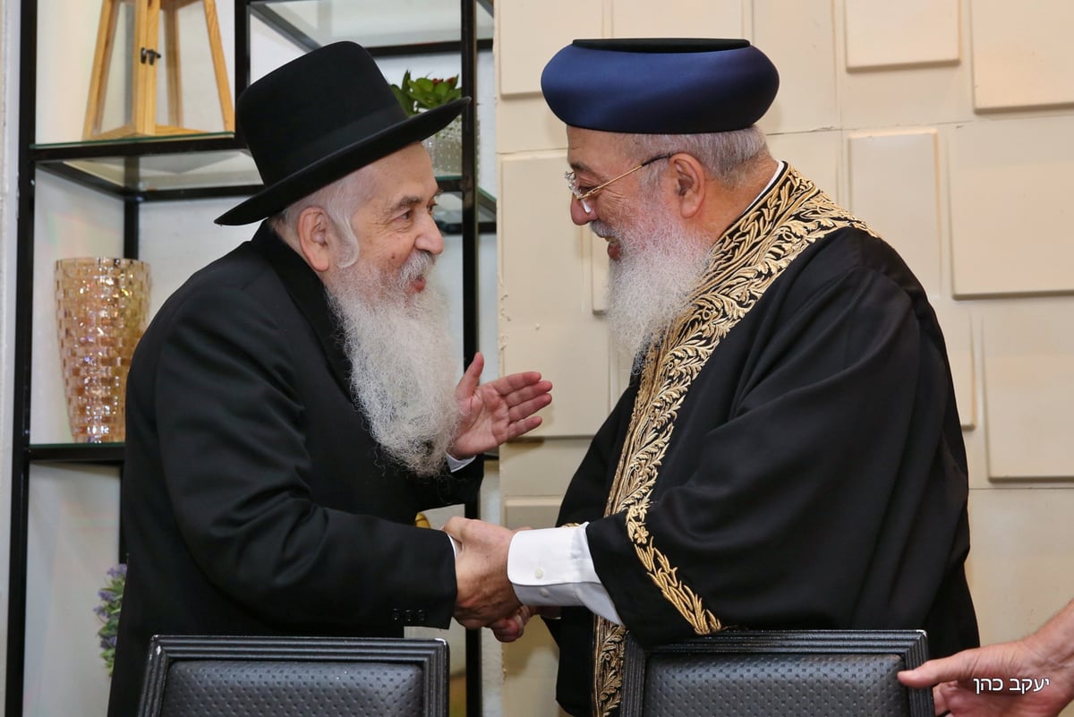 גלריה: חתונת נכד הראשון לציון הגר"ש עמאר