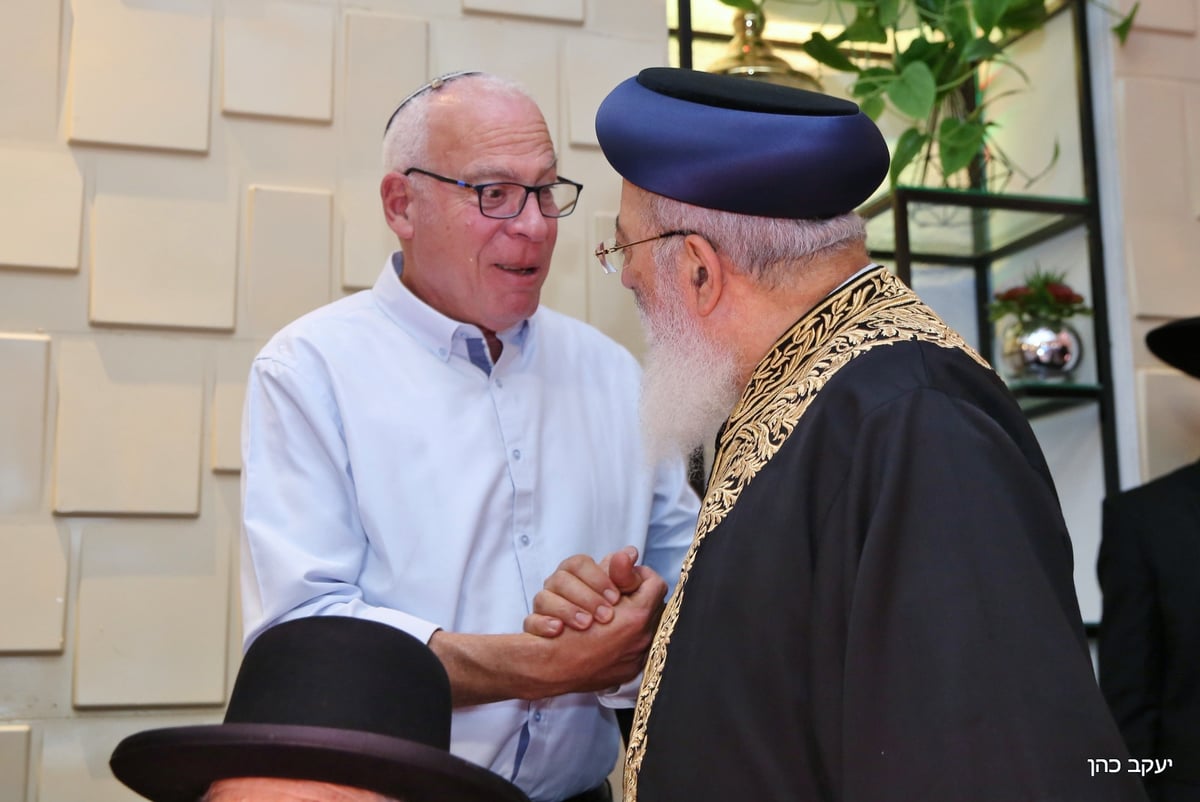 גלריה: חתונת נכד הראשון לציון הגר"ש עמאר