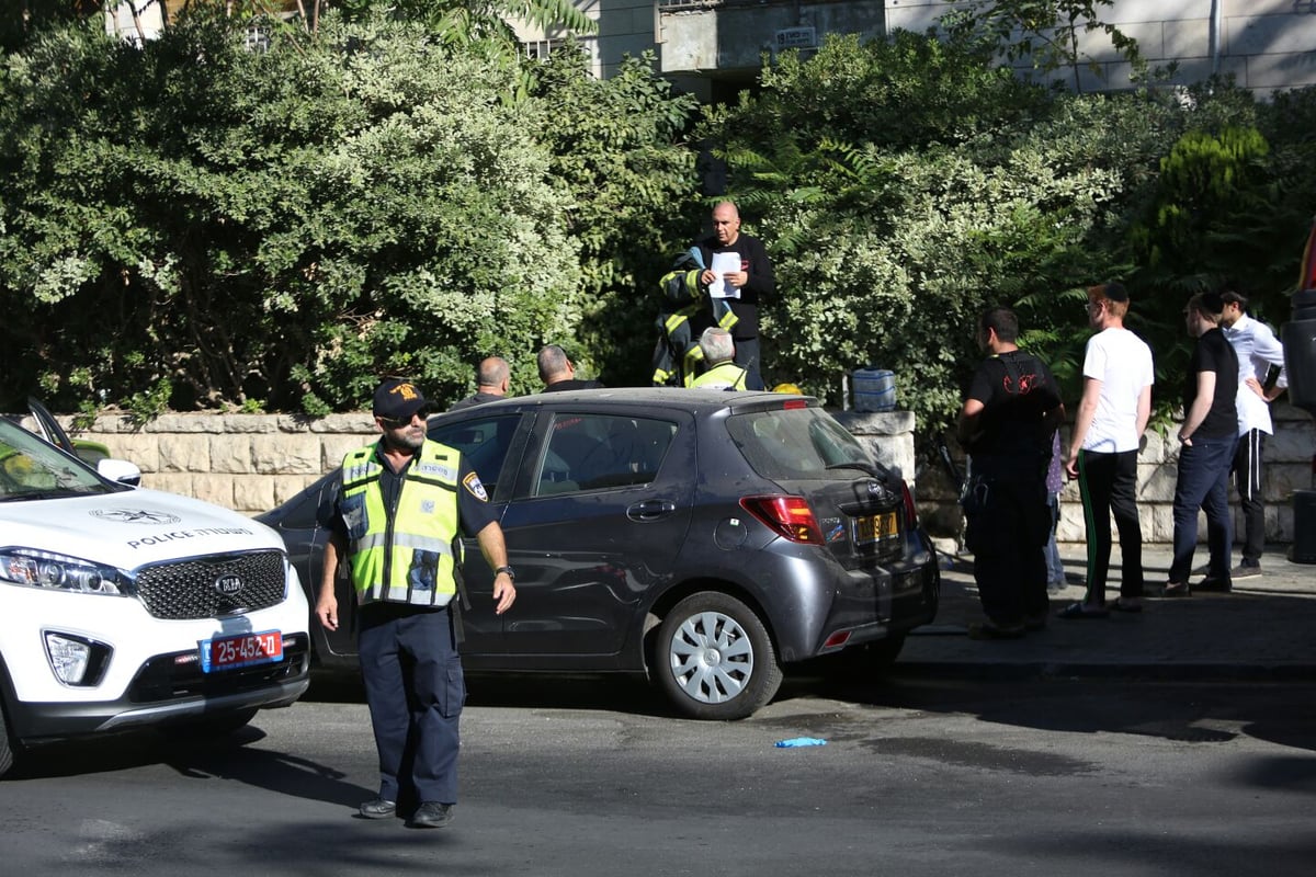 רמת אשכול: הצית את דירתו והסתגר בתוכה