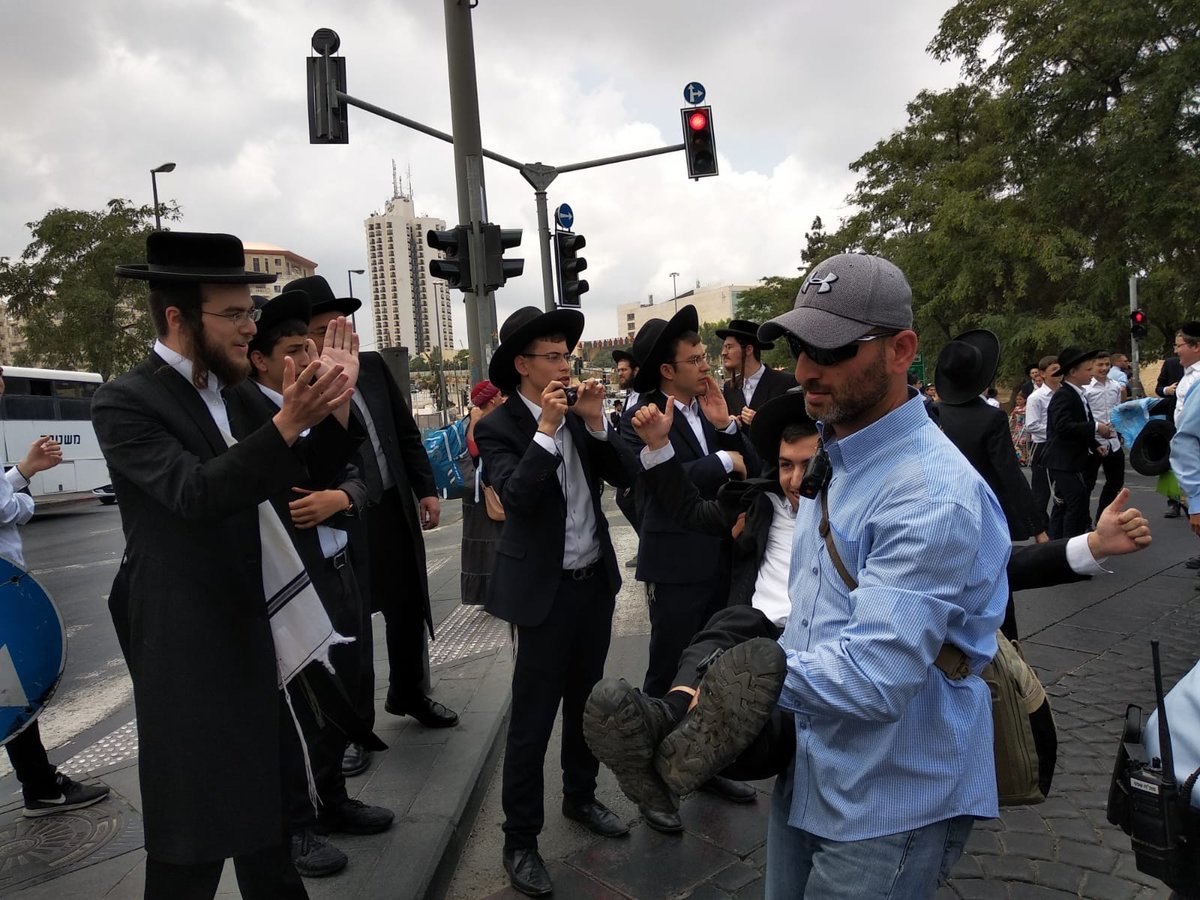 הסתיימה הפגנת 'הפלג' בירושלים; 46 מפגינים - נעצרו