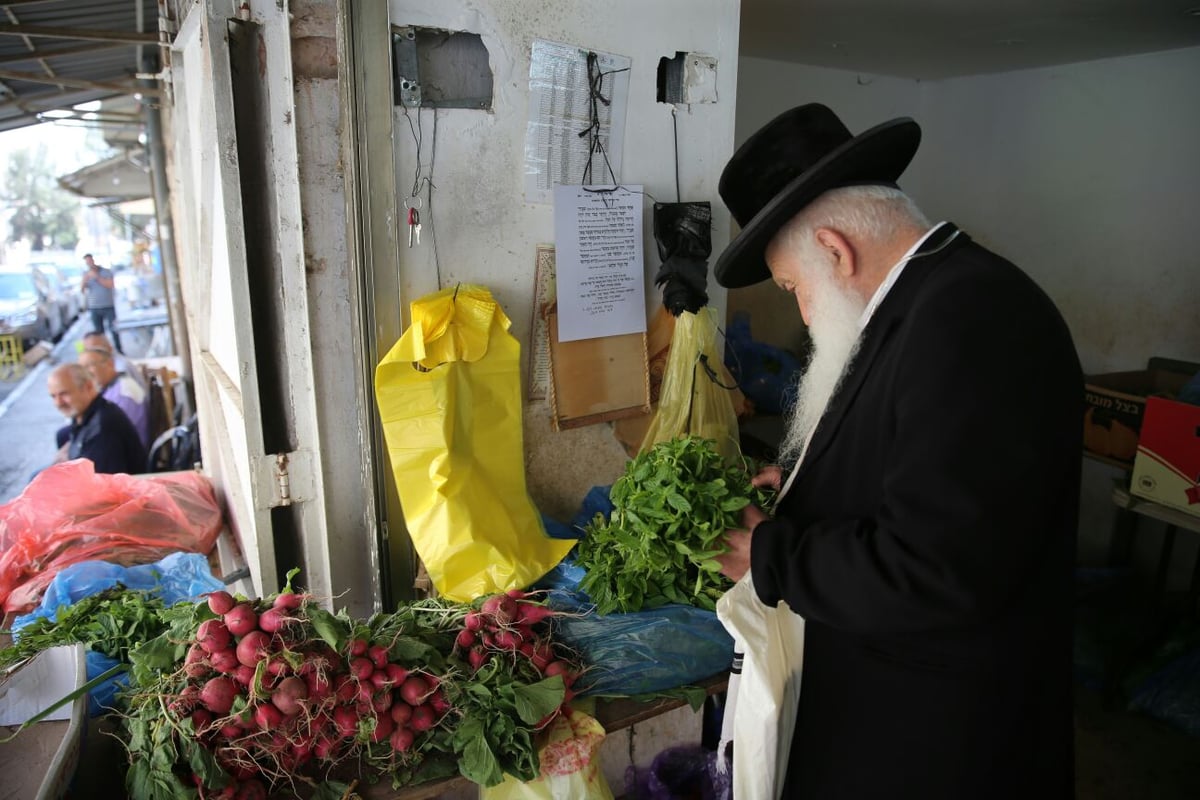 בשכונת הבוכרים: כך נערכים לשבת קודש