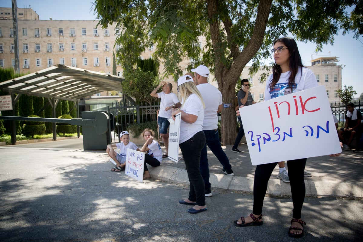 ממראות מאהל המחאה