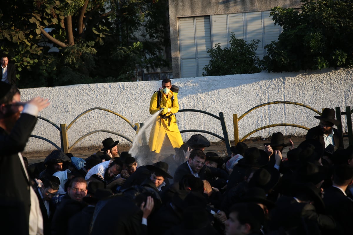 מפגינים מ"הפלג הירושלמי" חסמו את בני ברק • תיעוד נרחב