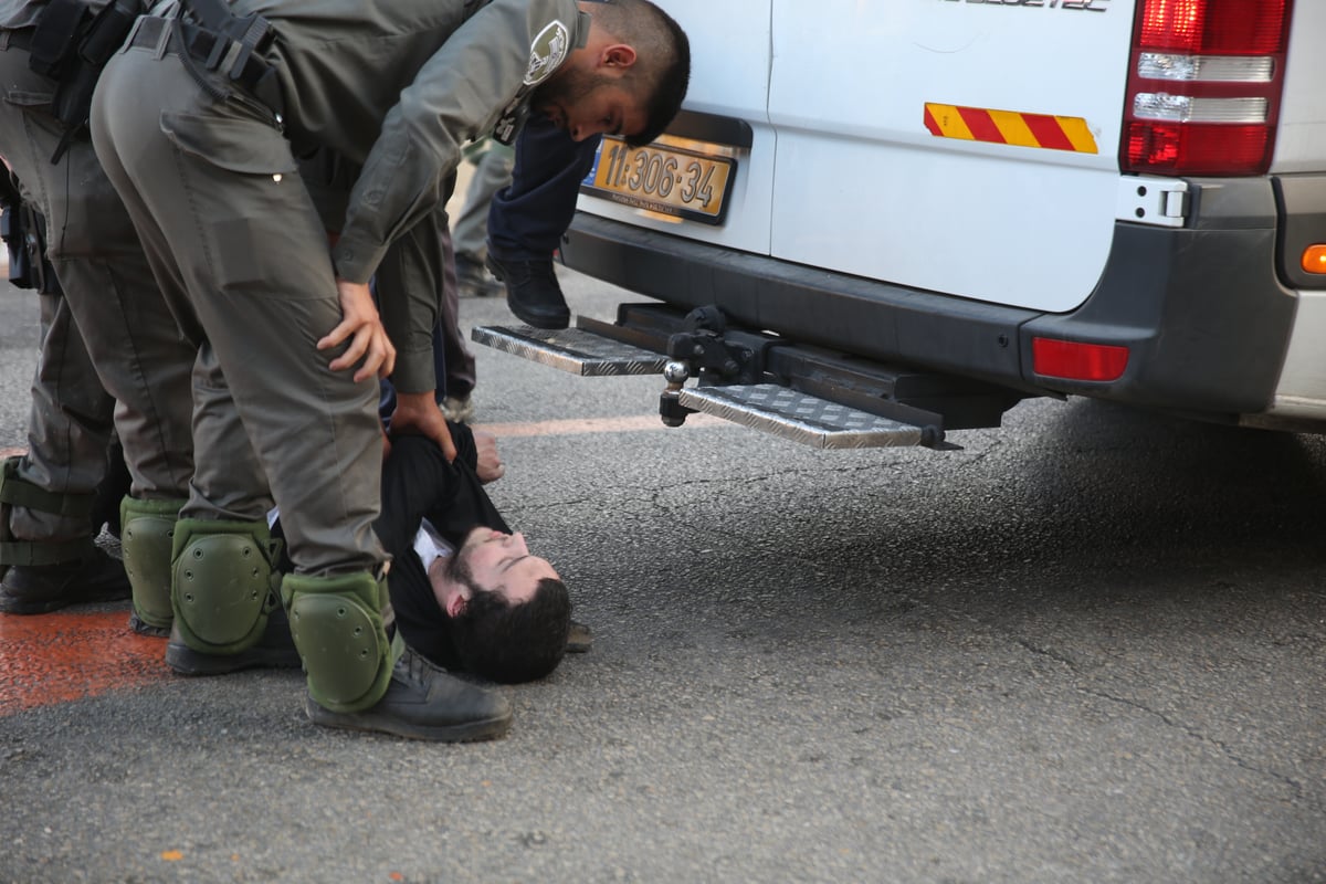 מפגינים מ"הפלג הירושלמי" חסמו את בני ברק • תיעוד נרחב