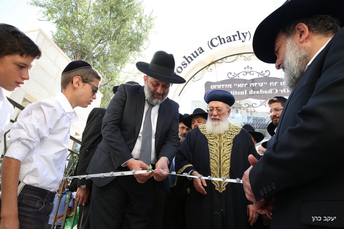 השר אריה דרעי: "אסור לנו להתרברב בכוח שלנו"