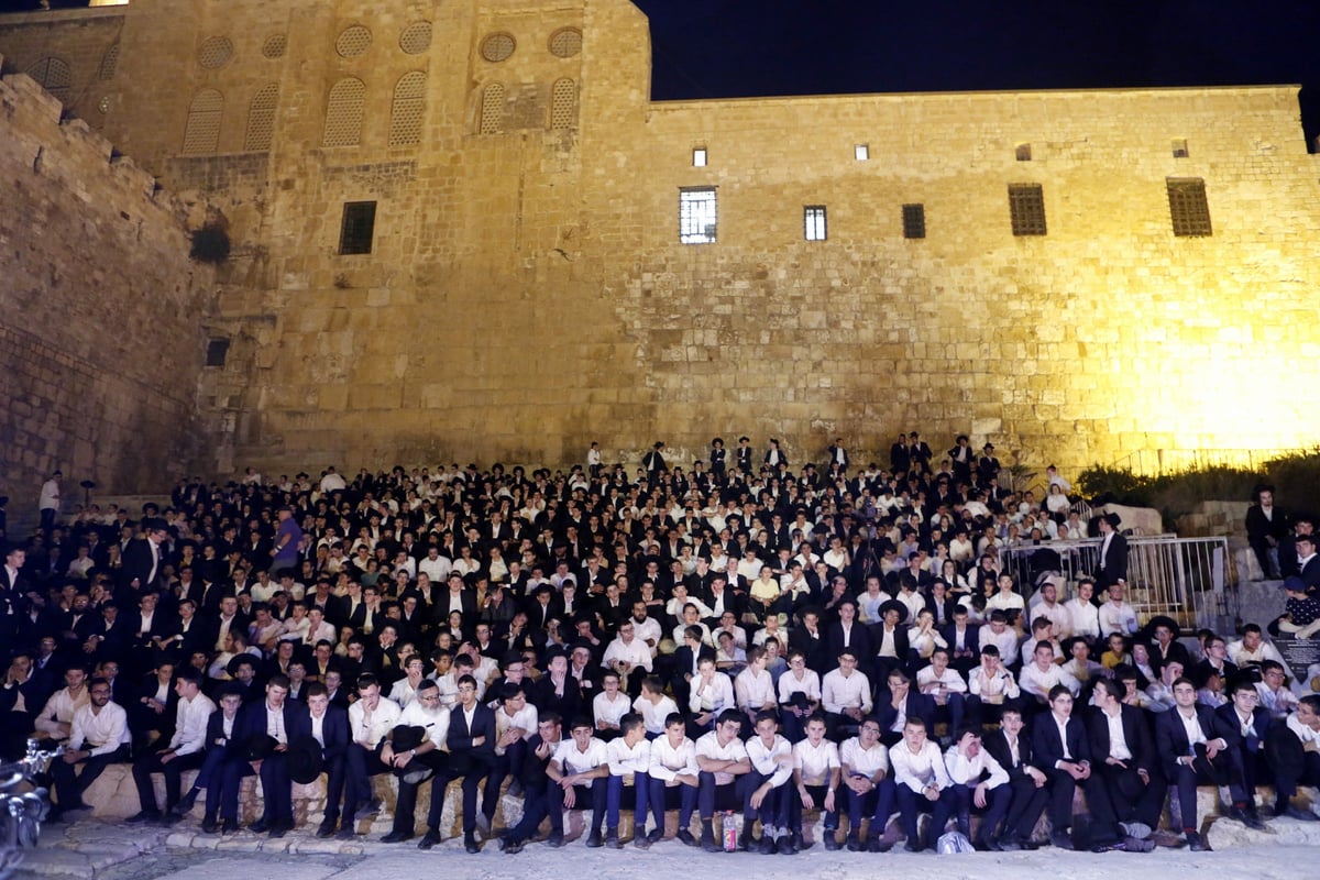 המפגש המרגש בין הגאון רבי דוד כהן ויוסי גרין • צפו