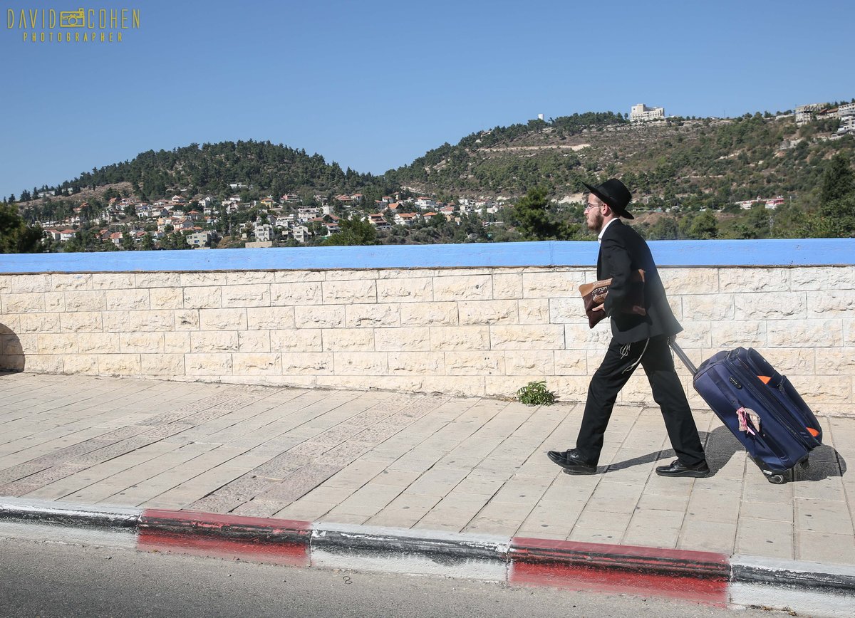 תיעוד: כך פתחו את 'זמן אלול' בישיבת חב"ד