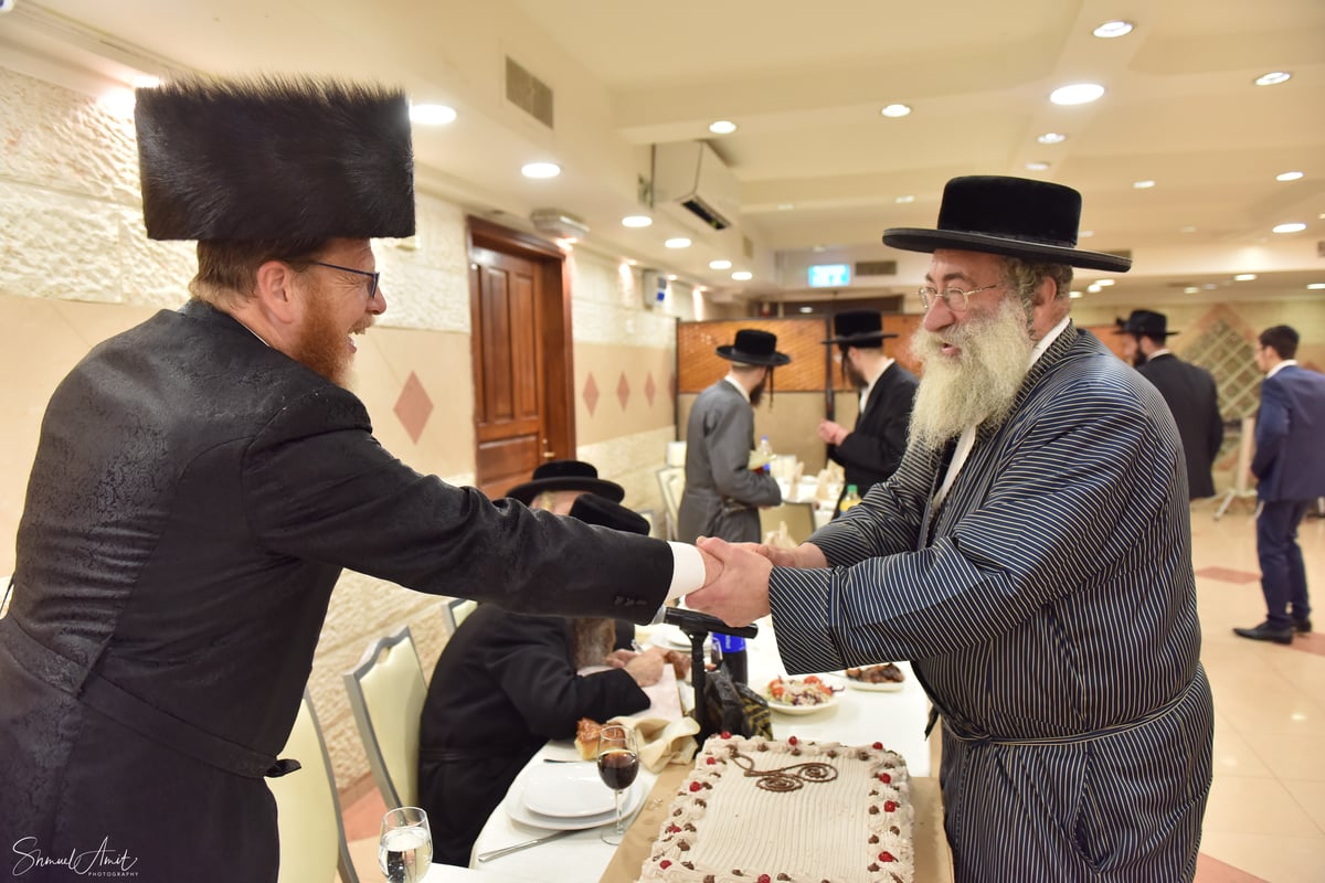 רבנים ואישי ציבור בולטים בשמחת הגר"ע וובר