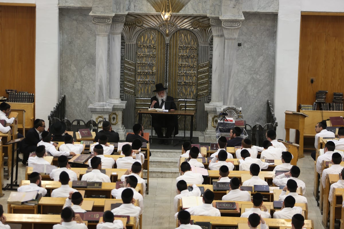 ה'חברונער'ס' התעוררו משיחתו של ראש ישיבת פוניבז' • צפו